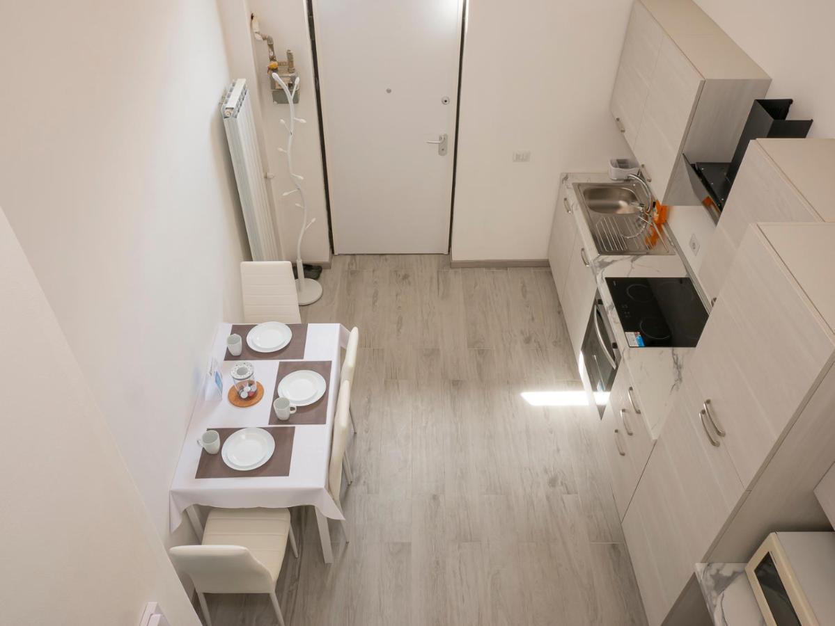 I Host Apartment - Neera 22 Mediolan Zewnętrze zdjęcie