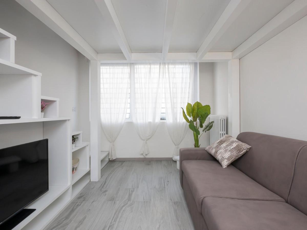 I Host Apartment - Neera 22 Mediolan Zewnętrze zdjęcie