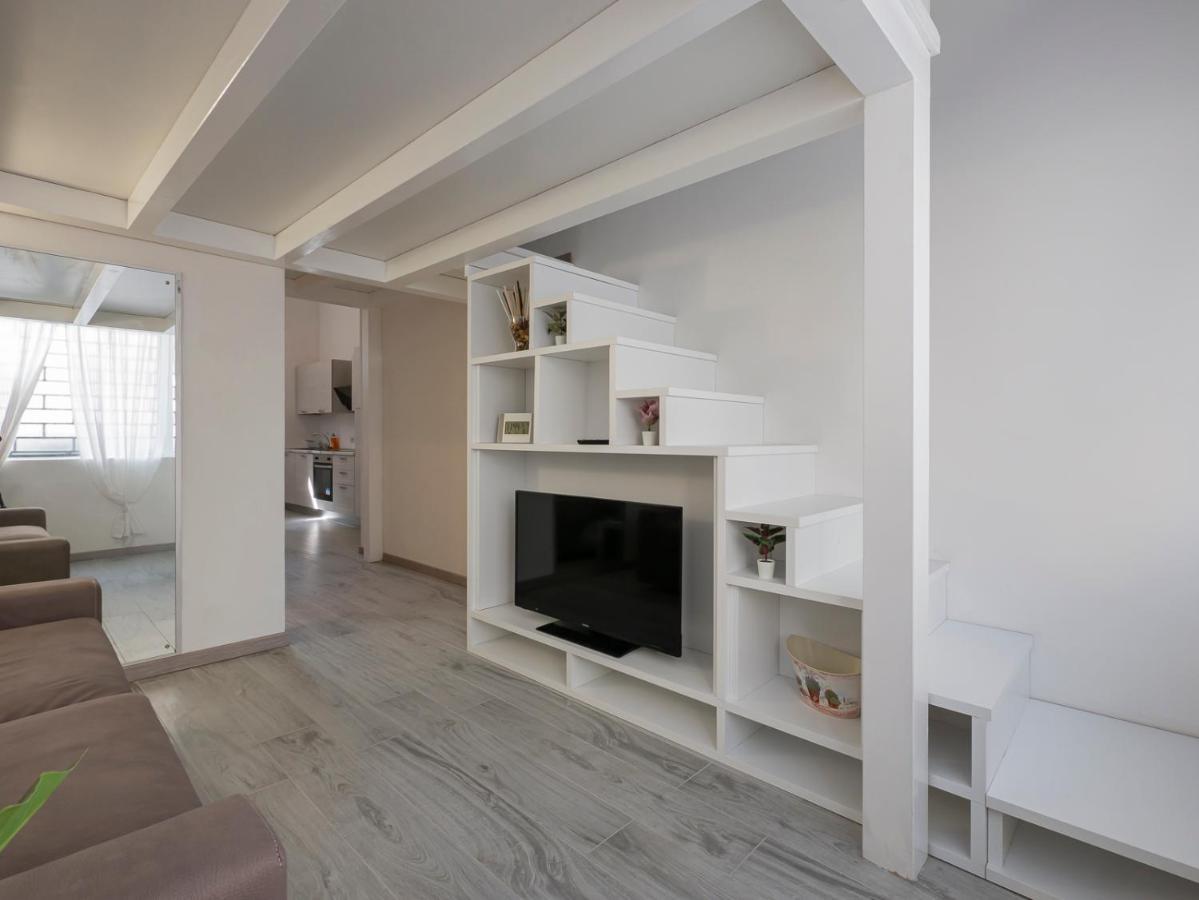 I Host Apartment - Neera 22 Mediolan Zewnętrze zdjęcie